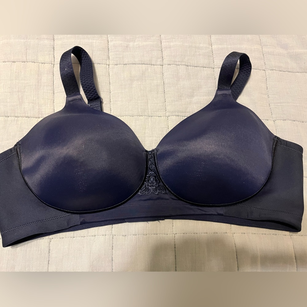 Women’s wireless bra